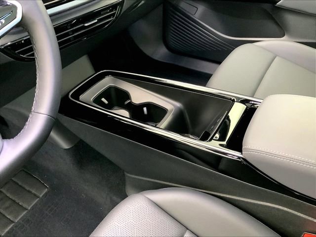 Used 2023 Volkswagen ID.4 Pro S Plus AWD/4WD image 16