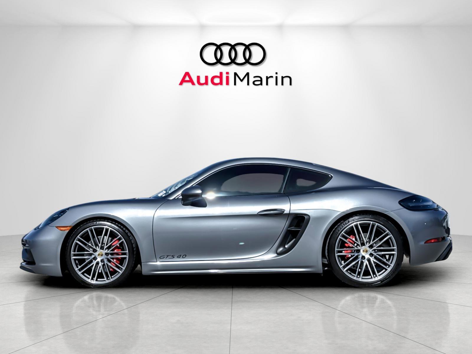 Used 2025 Porsche 718 Cayman GTS image 2