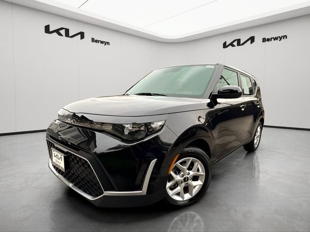 Certified 2025 Kia Soul LX w/ LX Technology Package