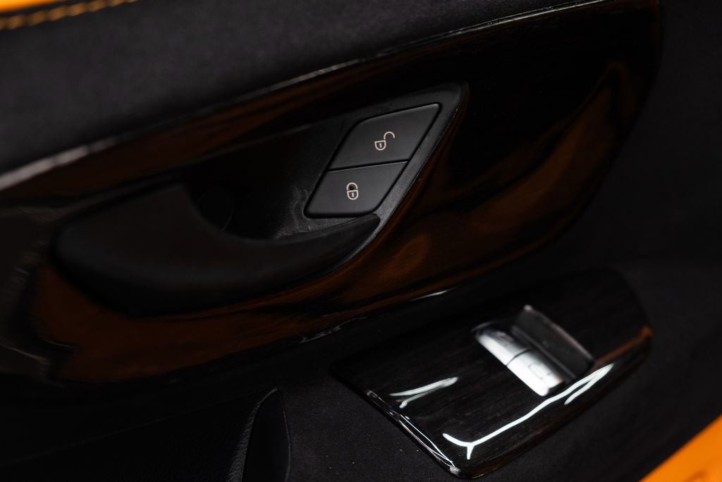 Used 2023 Mercedes-Benz Metris Passenger image 50