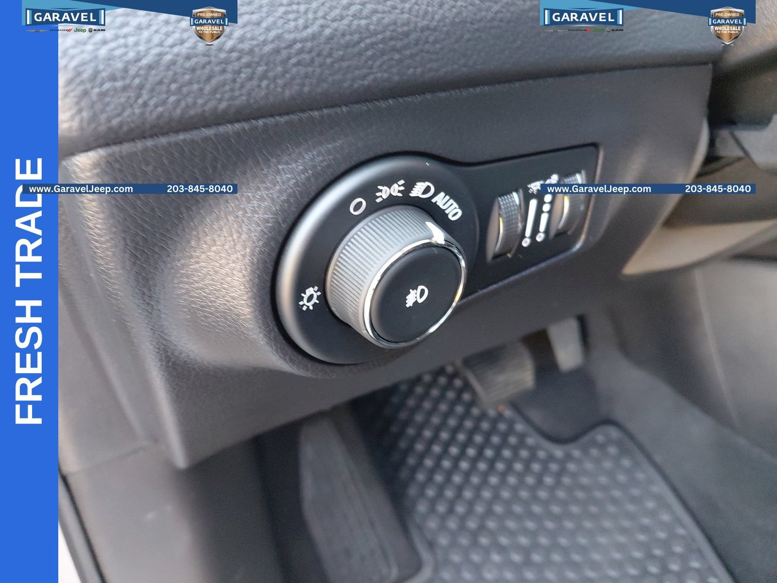 Used 2019 Jeep Compass Latitude w/ Popular Equipment Group AWD/4WD image 21