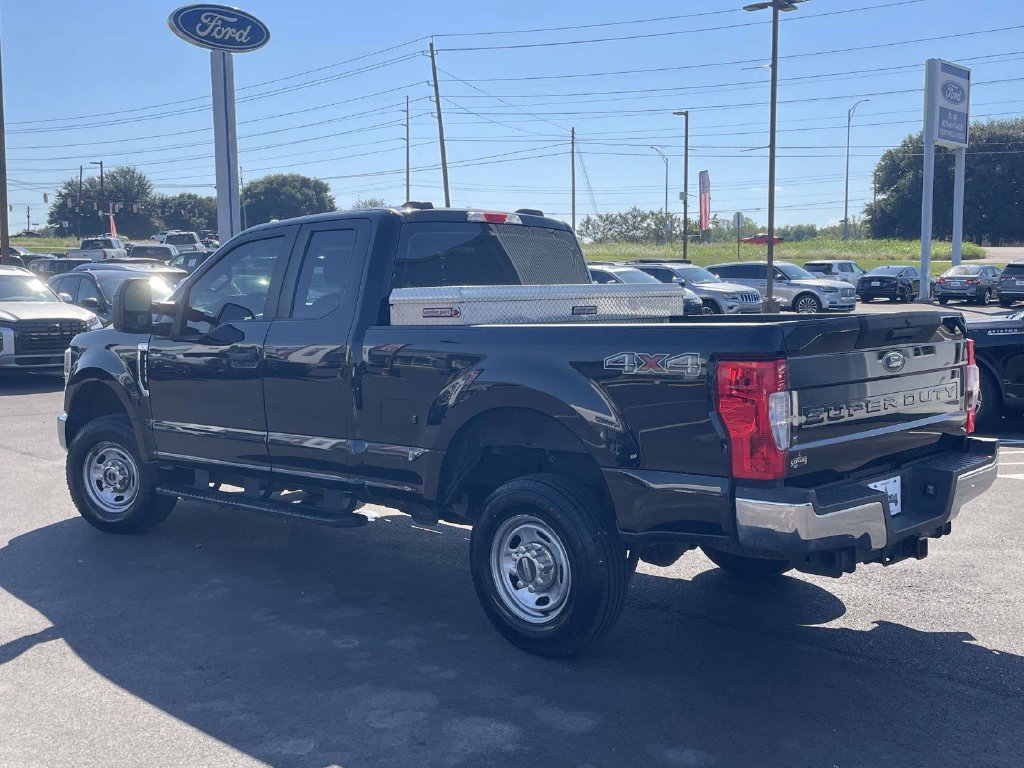 Used 2021 Ford F250 XL w/ Power Equipment Group AWD/4WD image 5