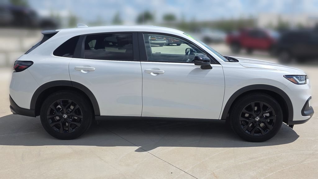 Certified 2024 Honda HR-V Sport image 6