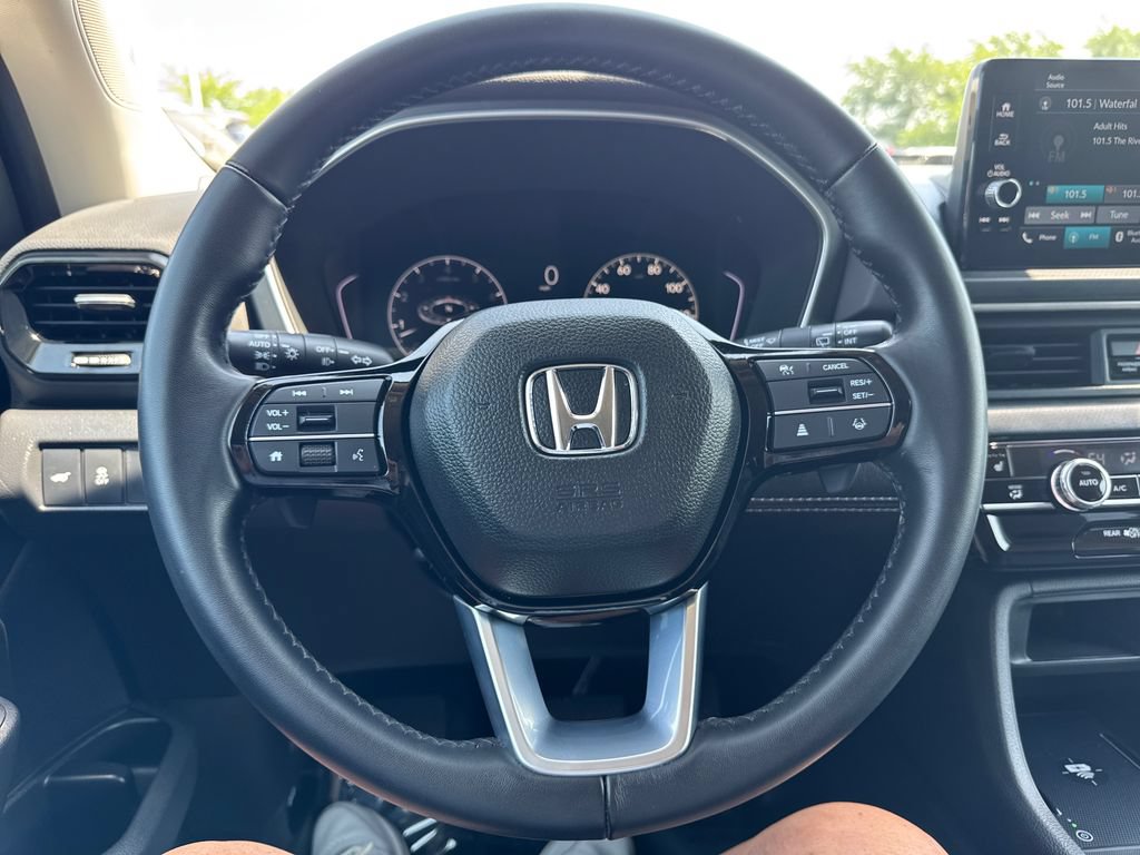 Used 2023 Honda Pilot EX-L image 16