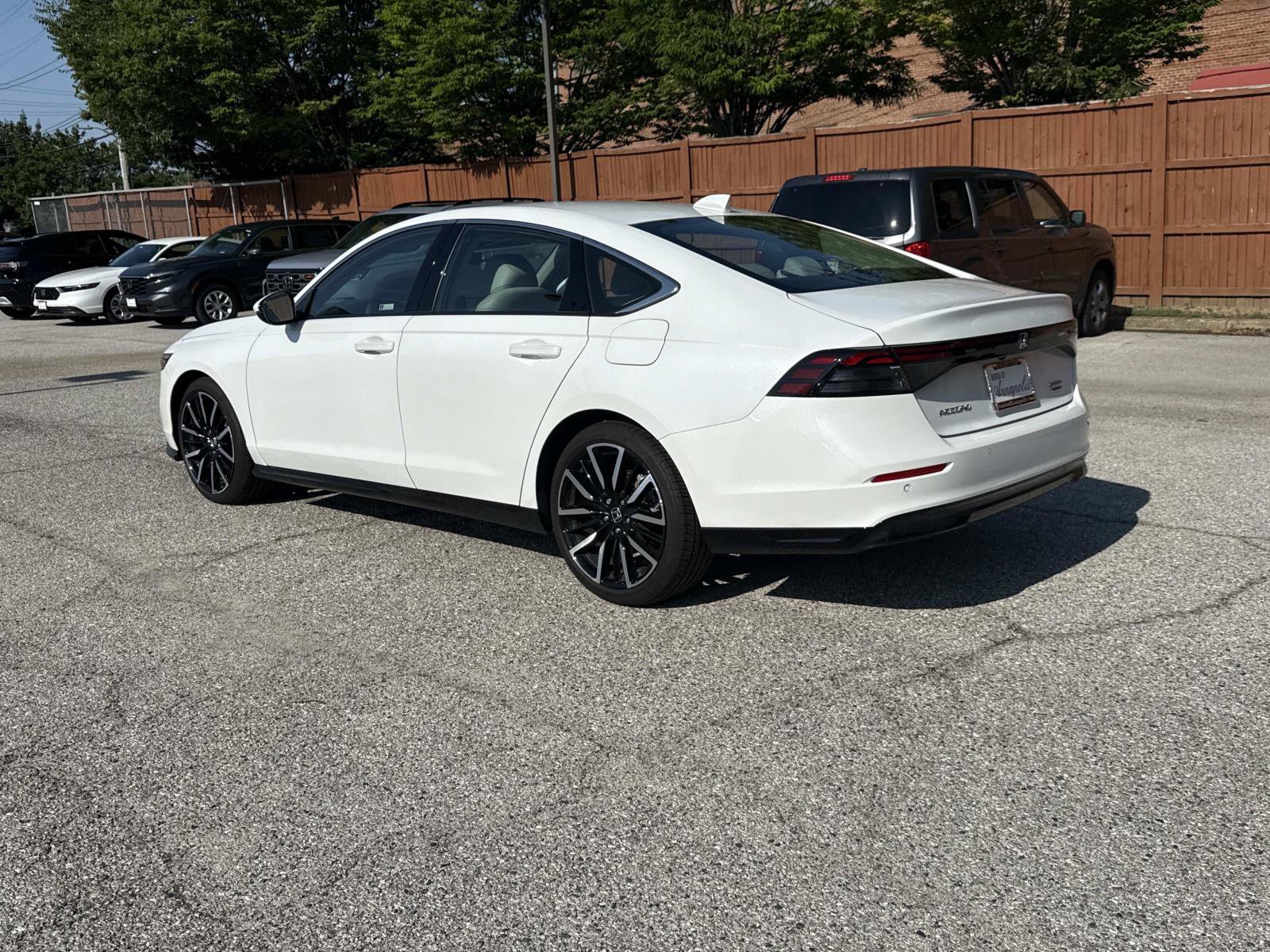 Certified 2024 Honda Accord Touring image 21