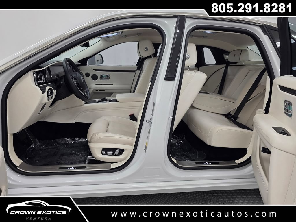 Used 2021 Rolls-Royce Ghost AWD/4WD image 16