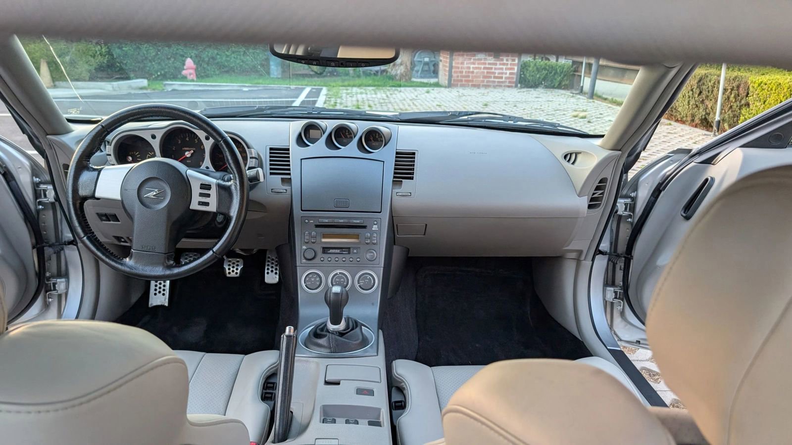 Used 2003 Nissan 350Z Touring image 9