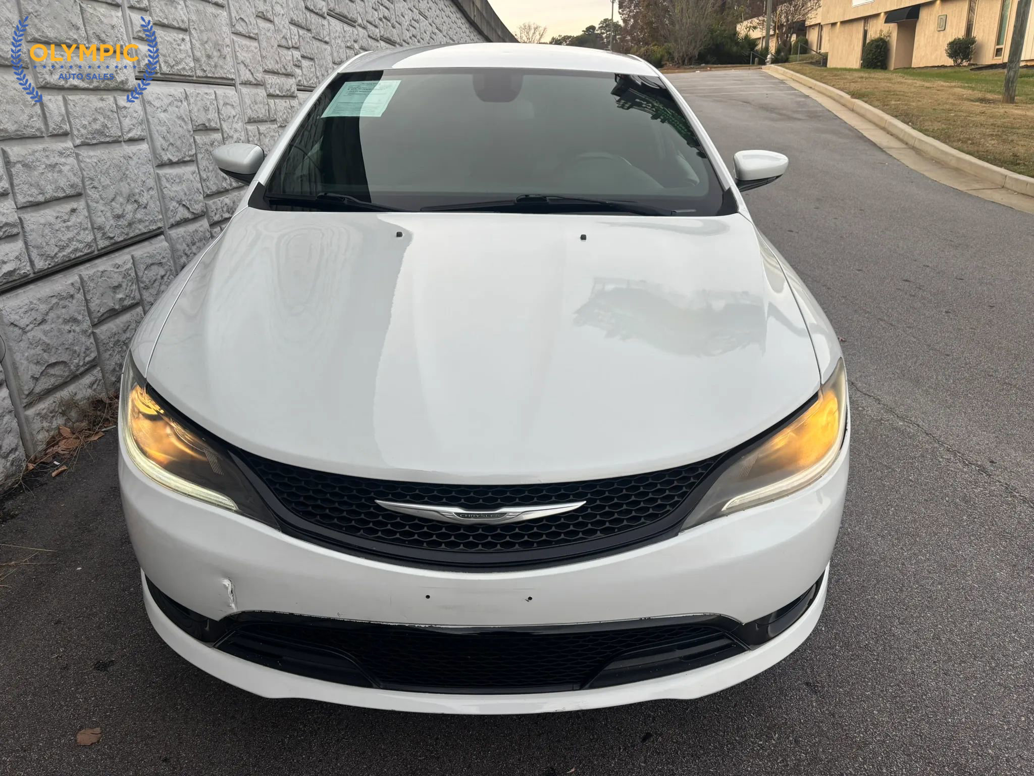 Used 2015 Chrysler 200 S video 2