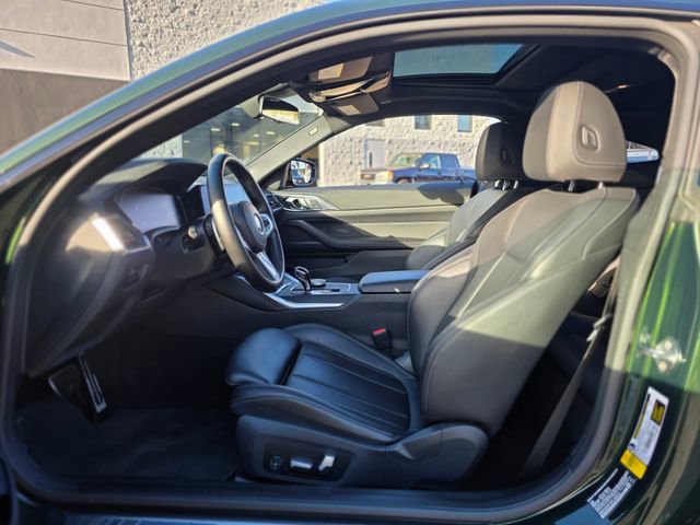 Used 2022 BMW 430i Coupe w/ M Sport Package RWD image 12