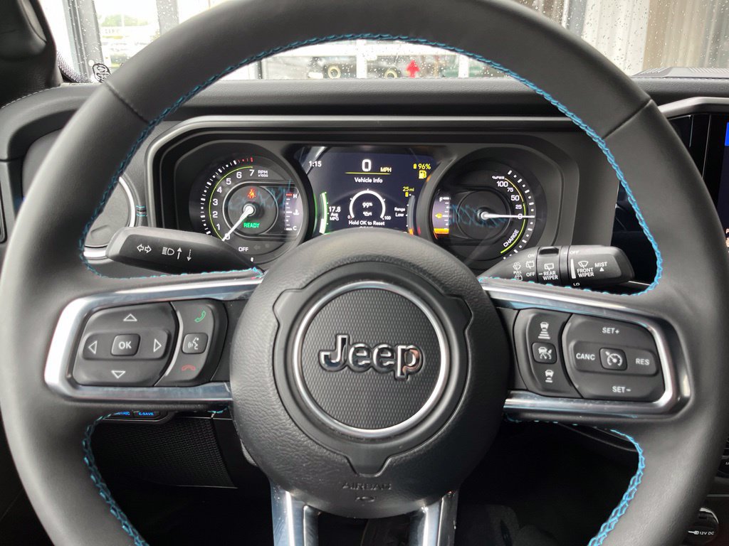 Used 2024 Jeep Wrangler High Altitude AWD/4WD image 91