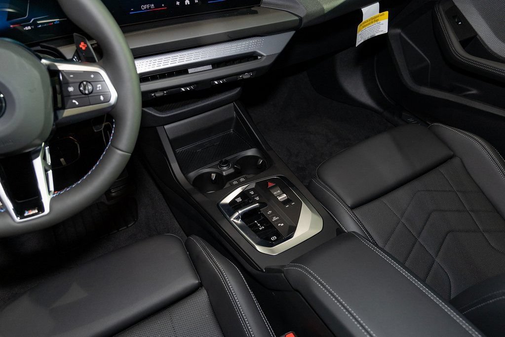 Used 2026 BMW M235i xDrive w/ Technology Package AWD/4WD image 21
