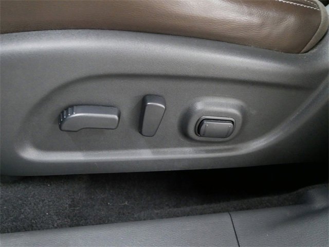 Used 2016 Nissan Murano Platinum w/ Platinum Technology Package image 16