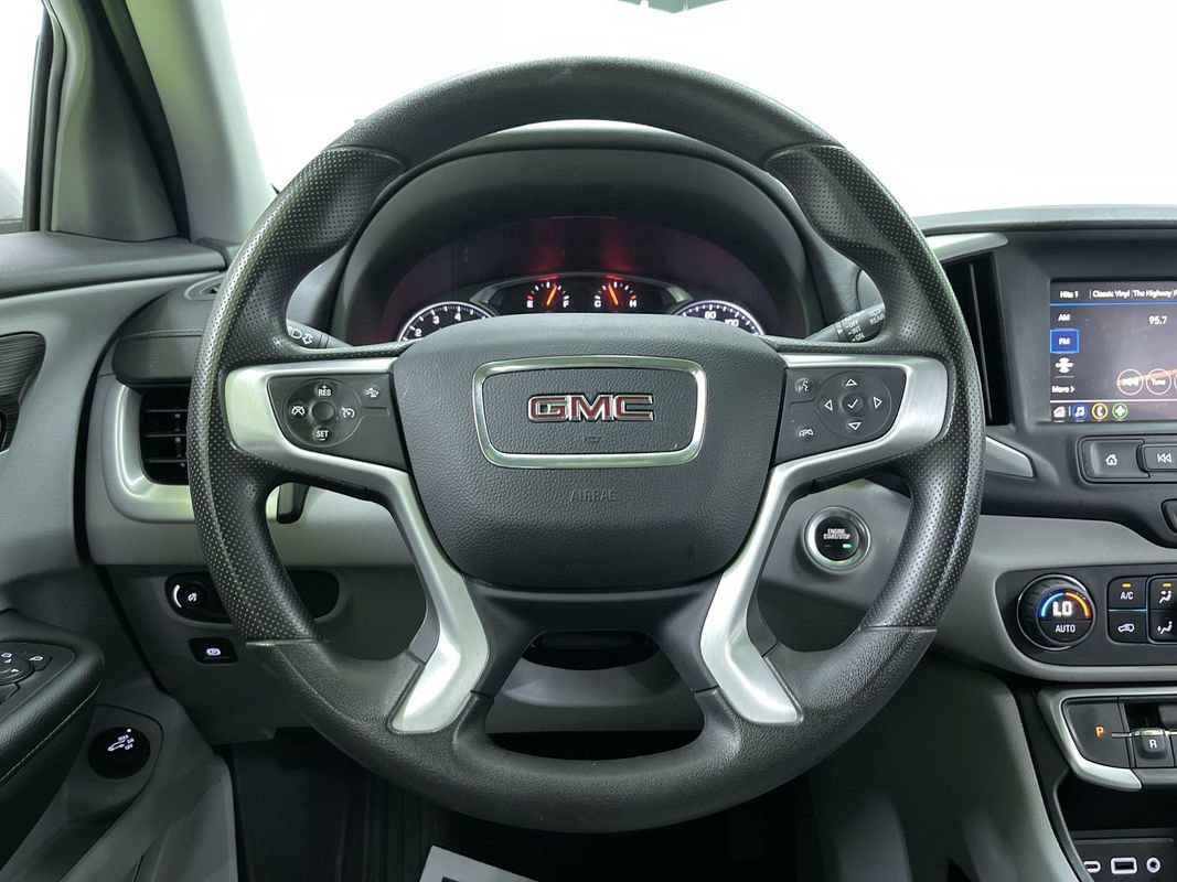 Used 2023 GMC Terrain SLE w/ Driver Convenience Package image 20
