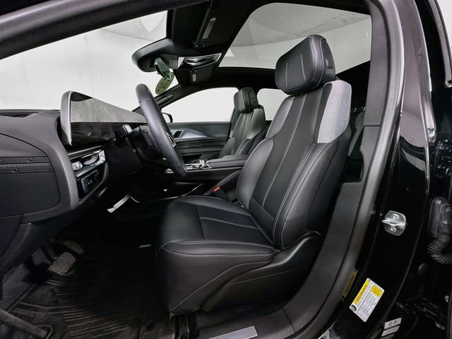 Used 2024 Cadillac Lyriq Tech w/ Driver Assist Package AWD/4WD image 4