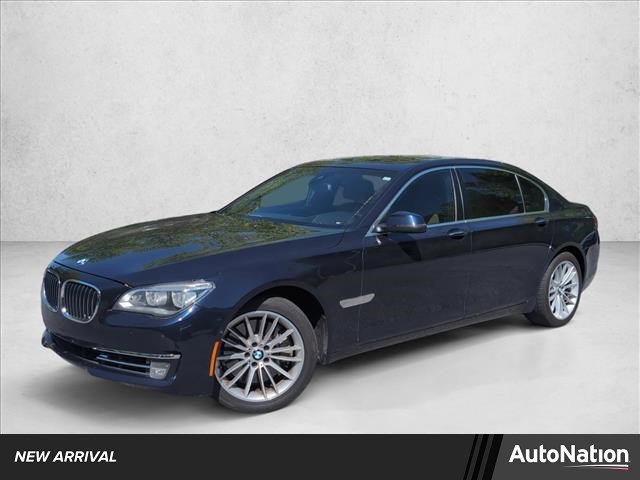 Used 2015 BMW 750Li xDrive image 1