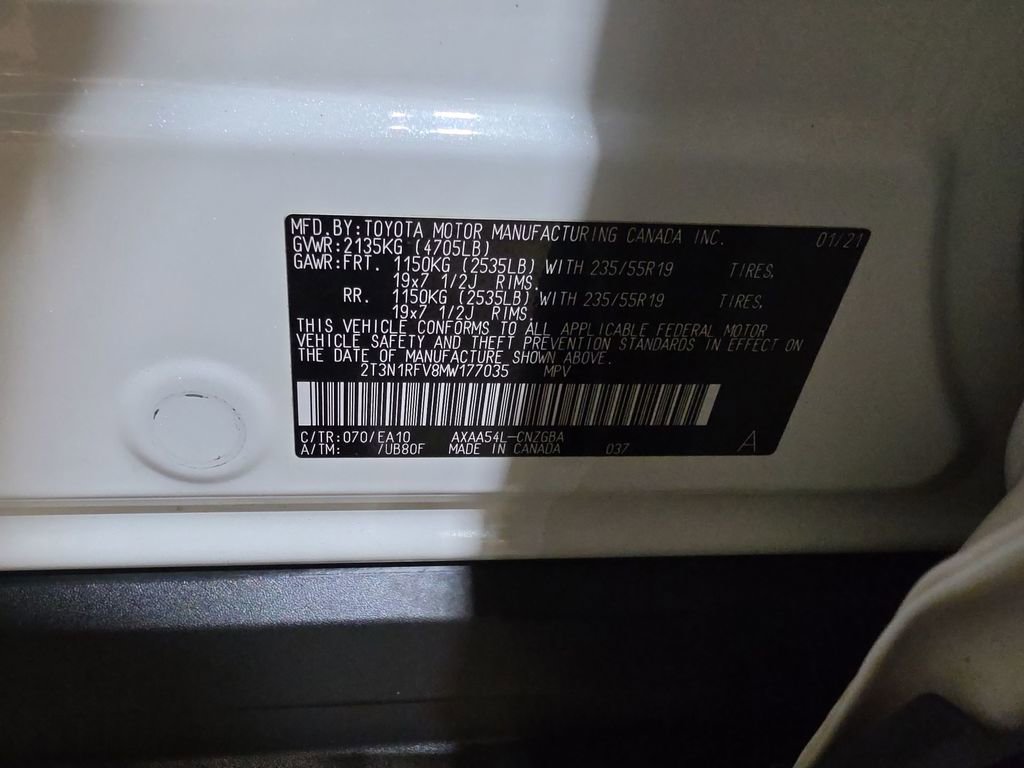 Used 2021 Toyota RAV4 Limited image 27