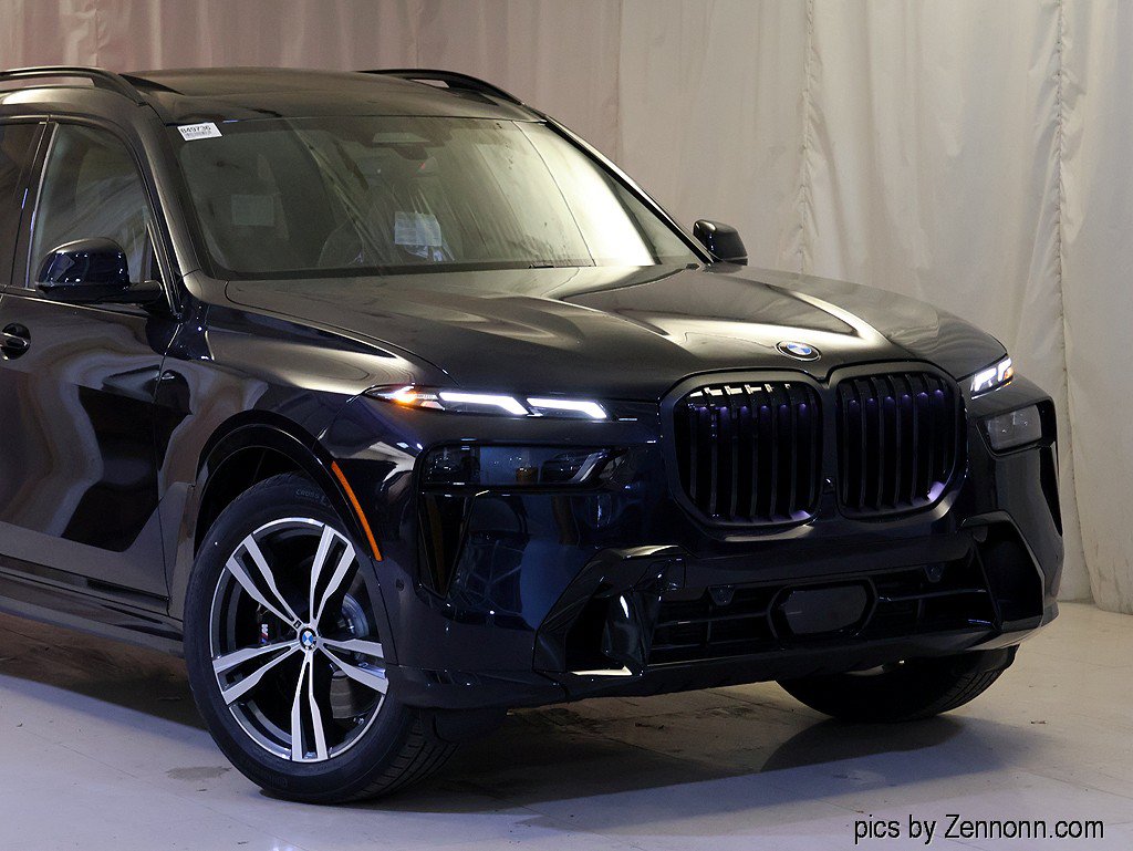 Used 2027 BMW X7 xDrive40i w/ M Sport Package AWD/4WD image 2