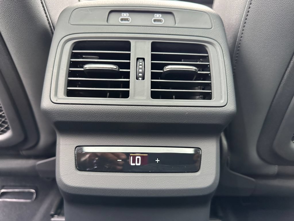 Certified 2025 Audi Q5 Premium Plus w/ Premium Plus AWD/4WD image 27
