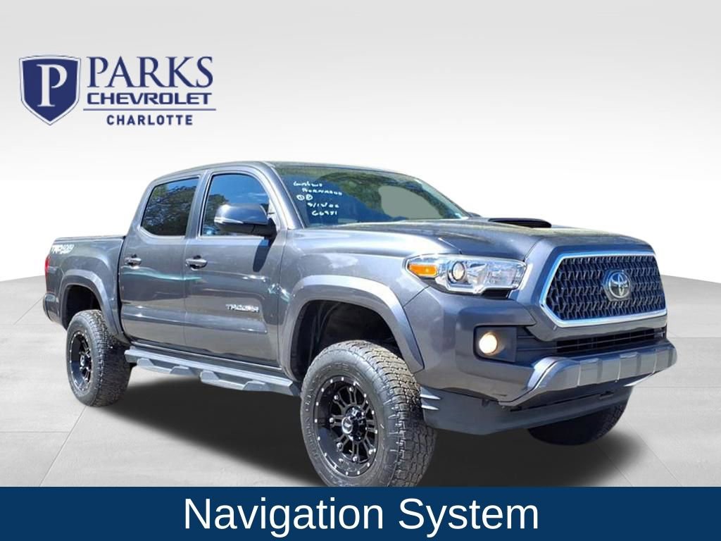 Used 2019 Toyota Tacoma TRD Sport image 1