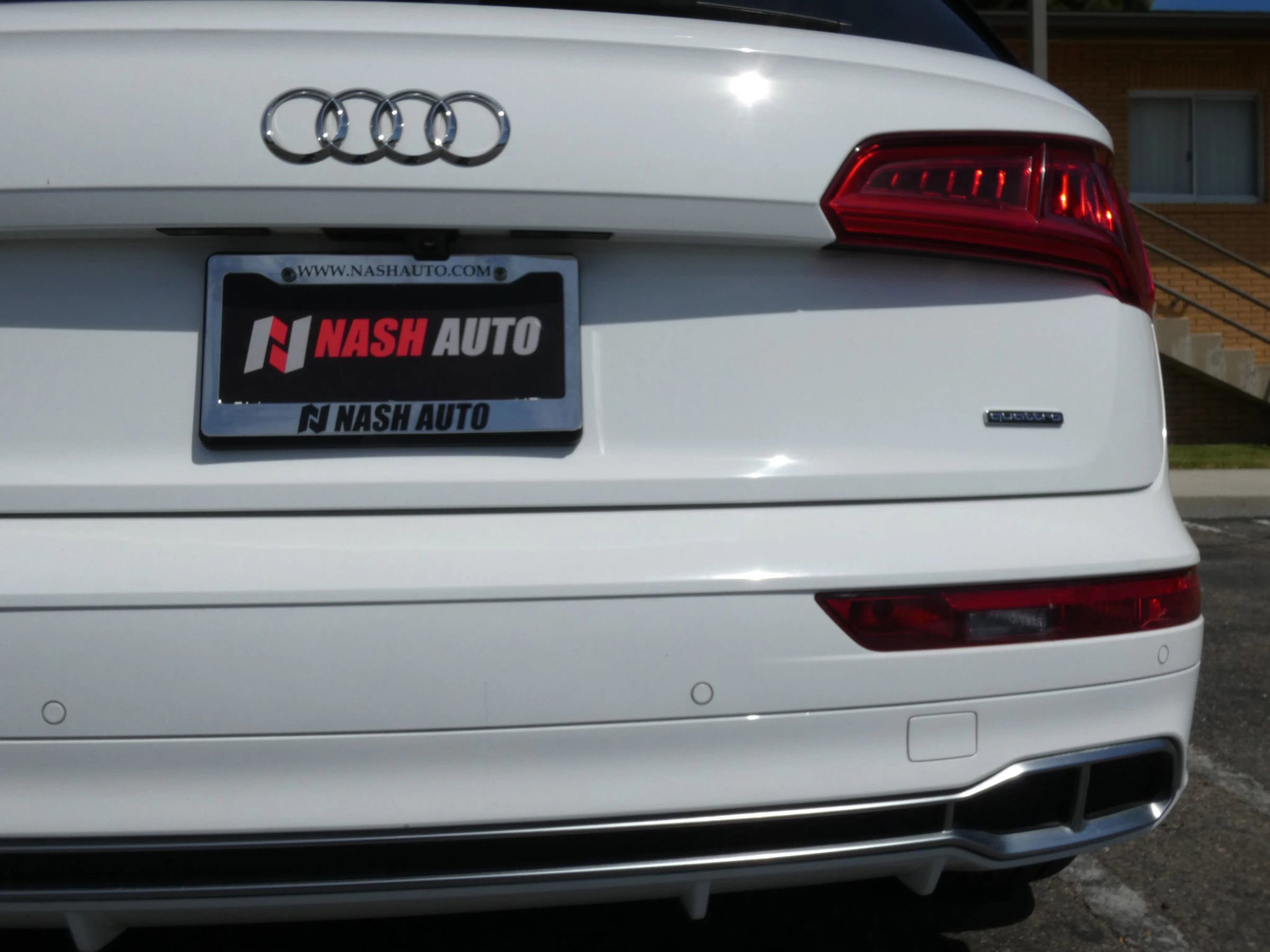 Used 2020 Audi Q5 e Premium Plus image 9