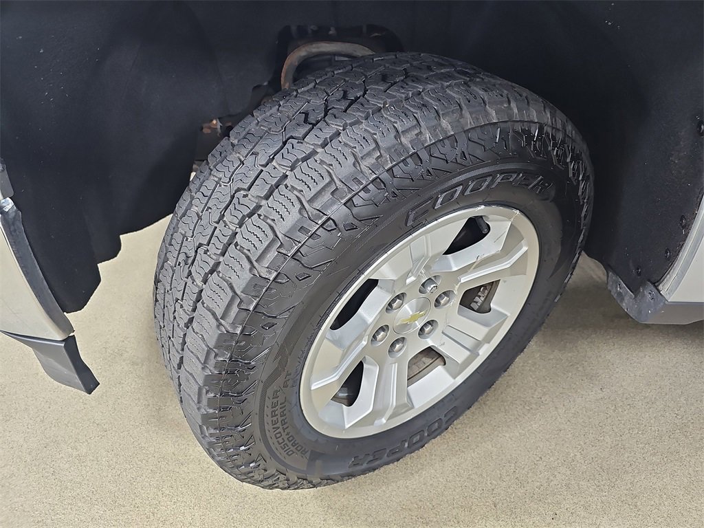 Used 2015 Chevrolet Silverado 1500 LTZ Z71 w/ LTZ Plus Package image 38