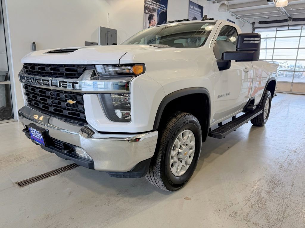 Used 2022 Chevrolet Silverado 3500 LT w/ Convenience Package image 7