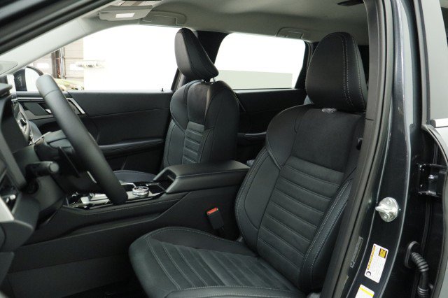 New 2026 Mitsubishi Outlander SE FWD image 7