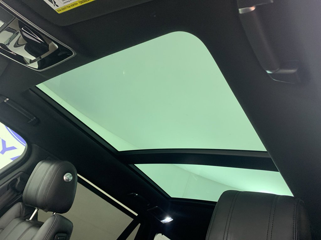 Used 2016 Land Rover Range Rover Long Wheelbase Supercharged image 29