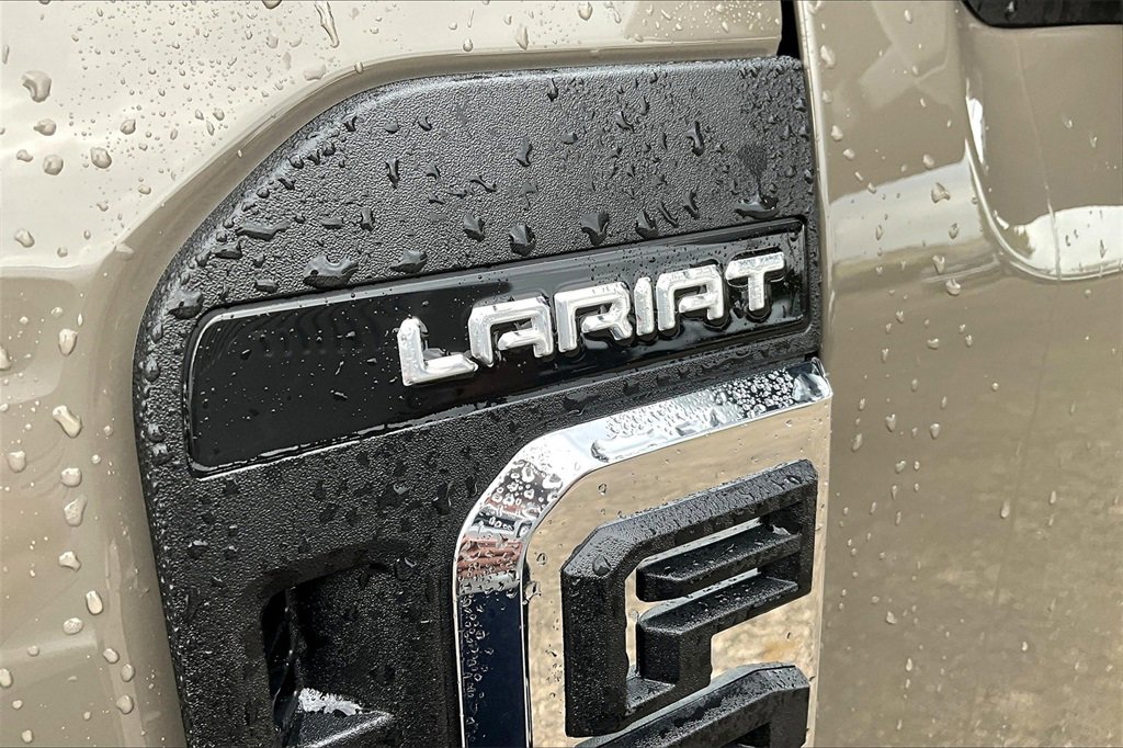 New 2026 Ford F250 Lariat w/ Chrome Package image 10