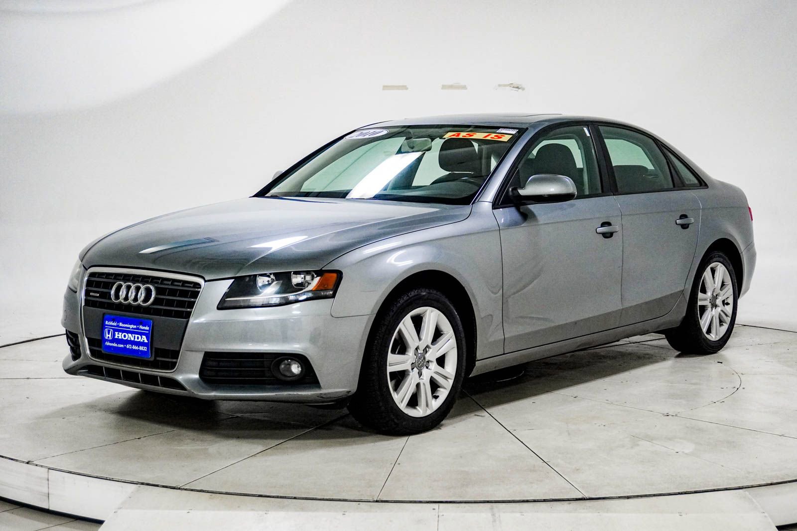 Used 2010 Audi A4 2.0T Premium image 2