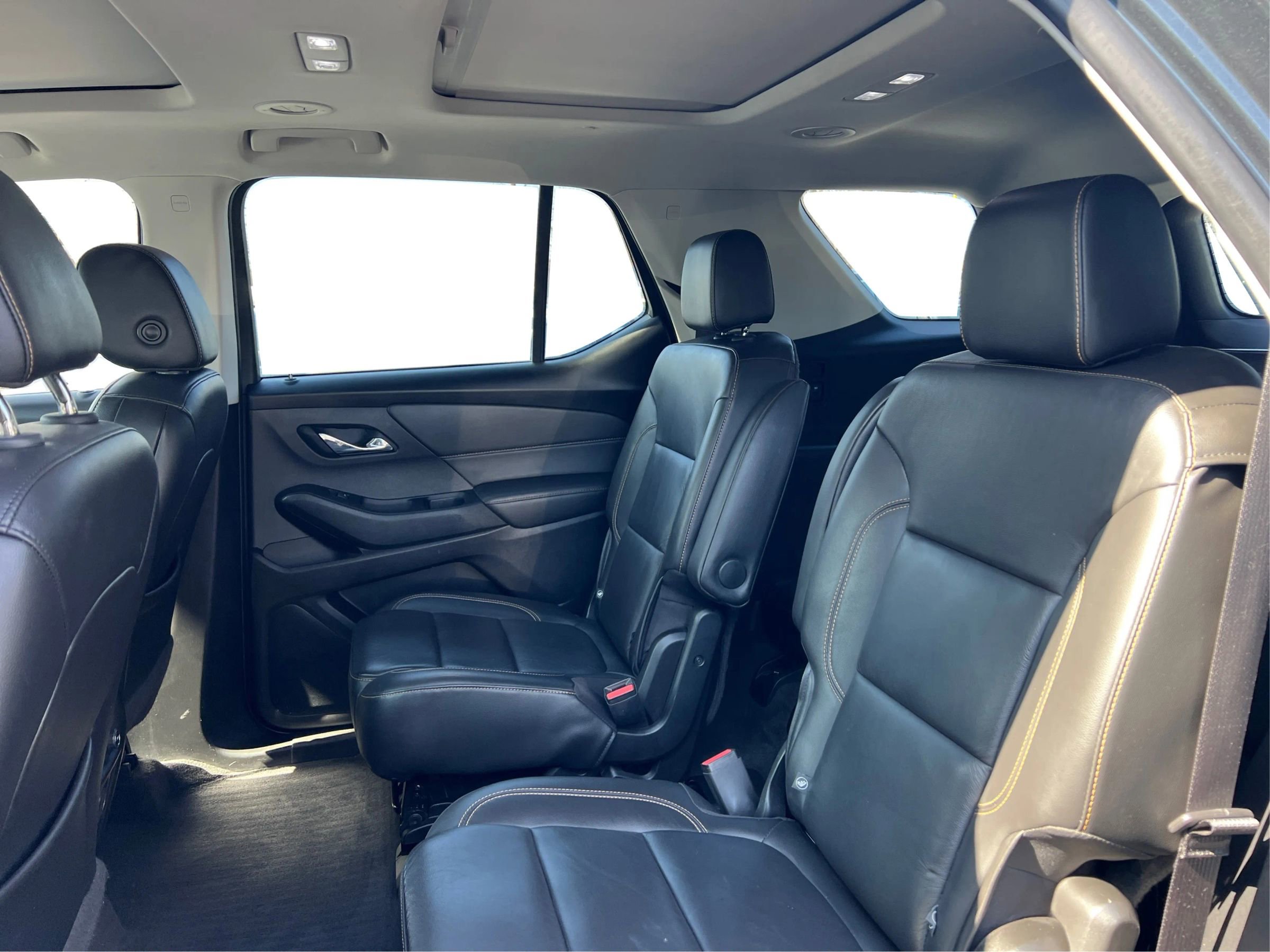 Used 2020 Chevrolet Traverse RS AWD/4WD image 12