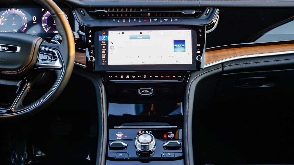 New 2026 Jeep Grand Cherokee L Summit image 15