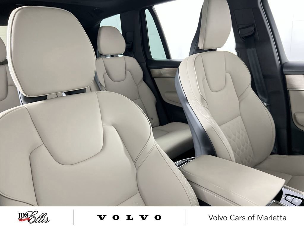 Certified 2025 Volvo XC90 B5 Plus image 29