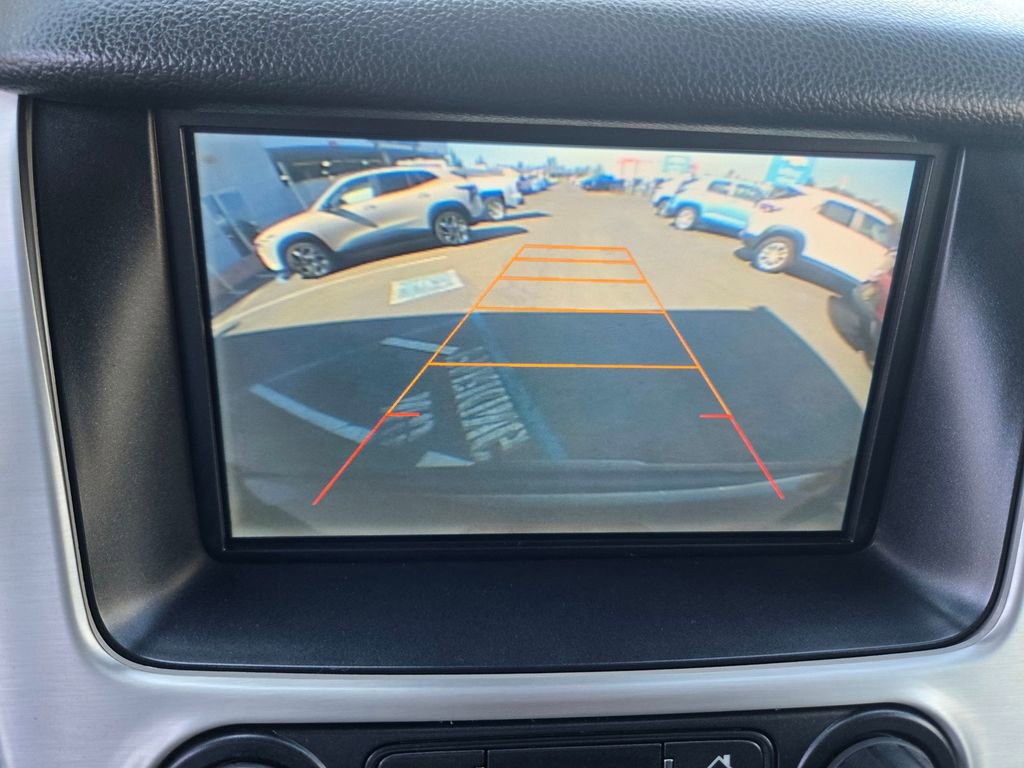Used 2015 GMC Yukon SLT image 16