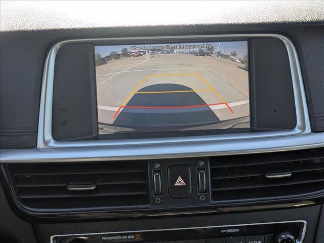 Used 2020 Kia Optima LX image 12