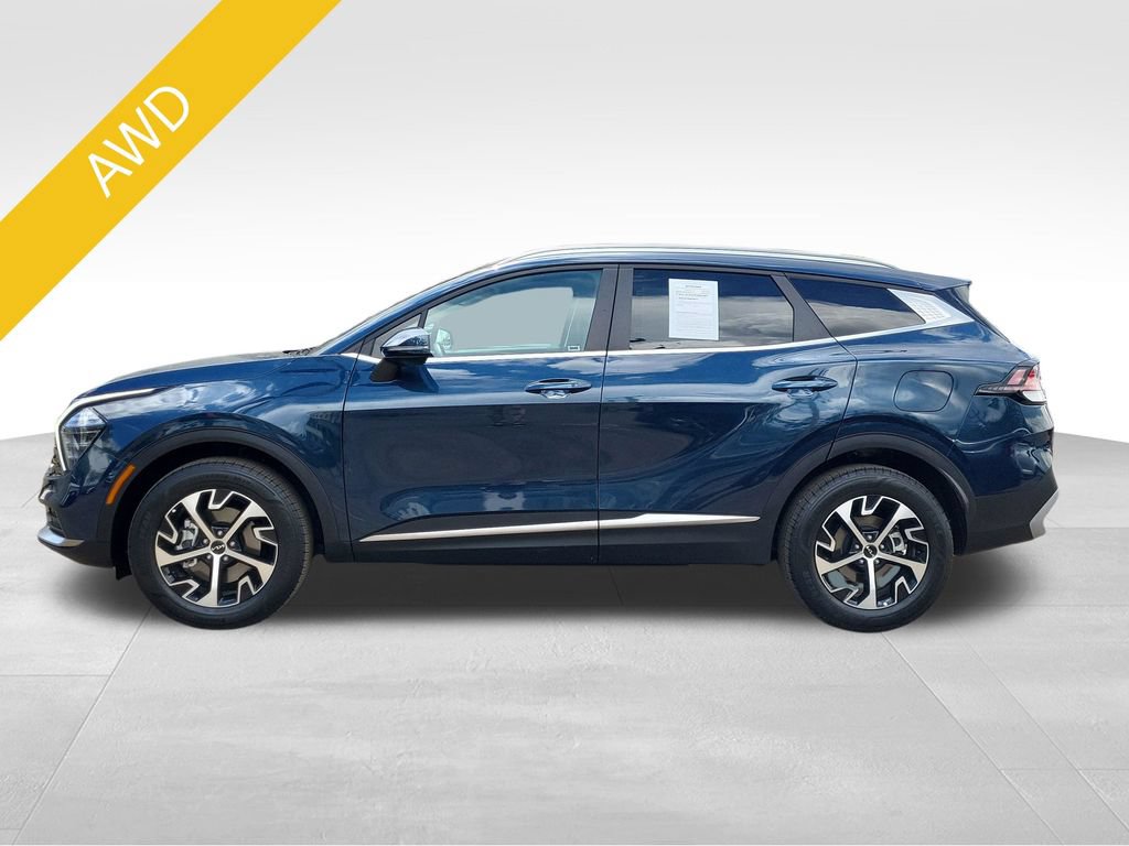 Certified 2024 Kia Sportage EX AWD/4WD image 2