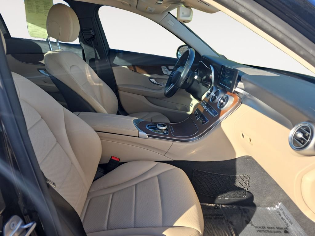 Used 2019 Mercedes-Benz C 300 4MATIC Sedan image 15