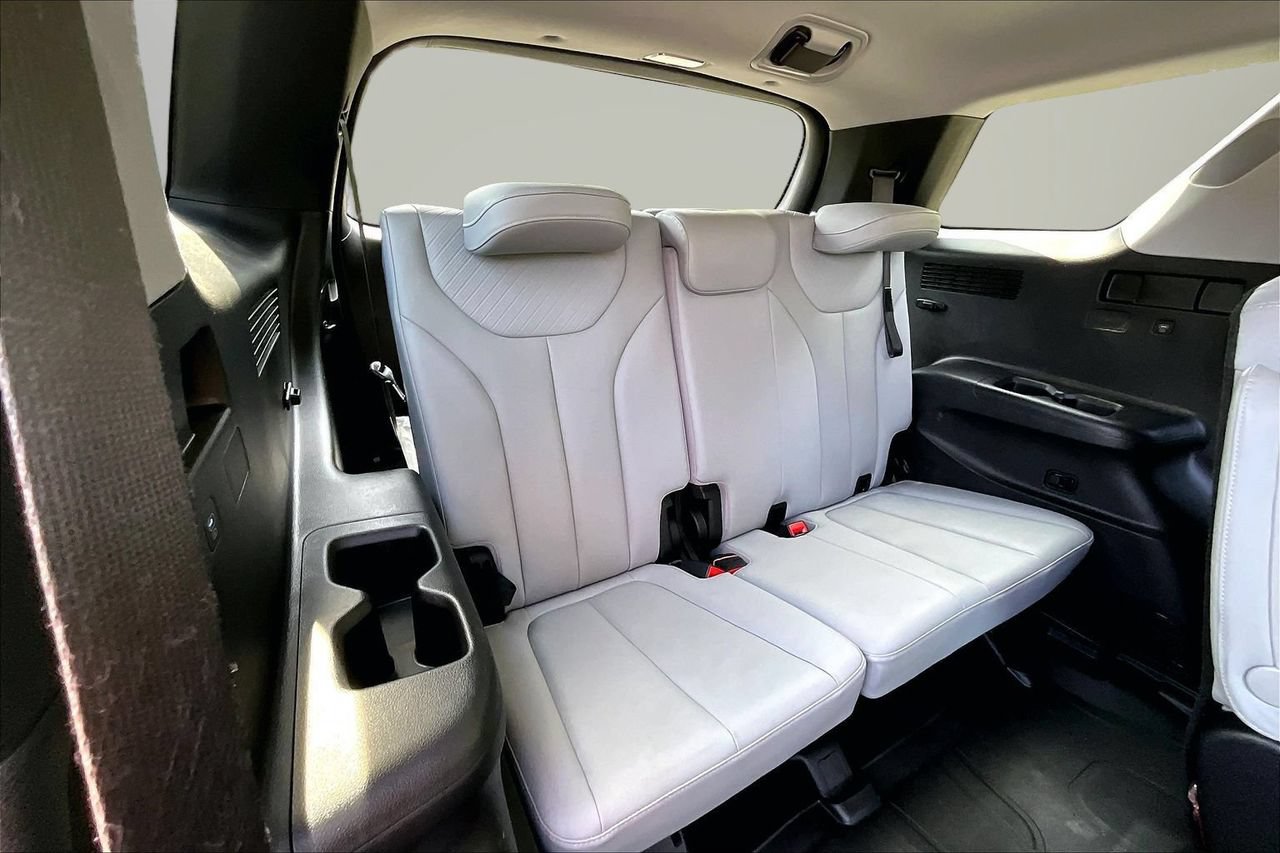Used 2024 Hyundai Palisade SEL w/ Premium Package AWD/4WD image 25
