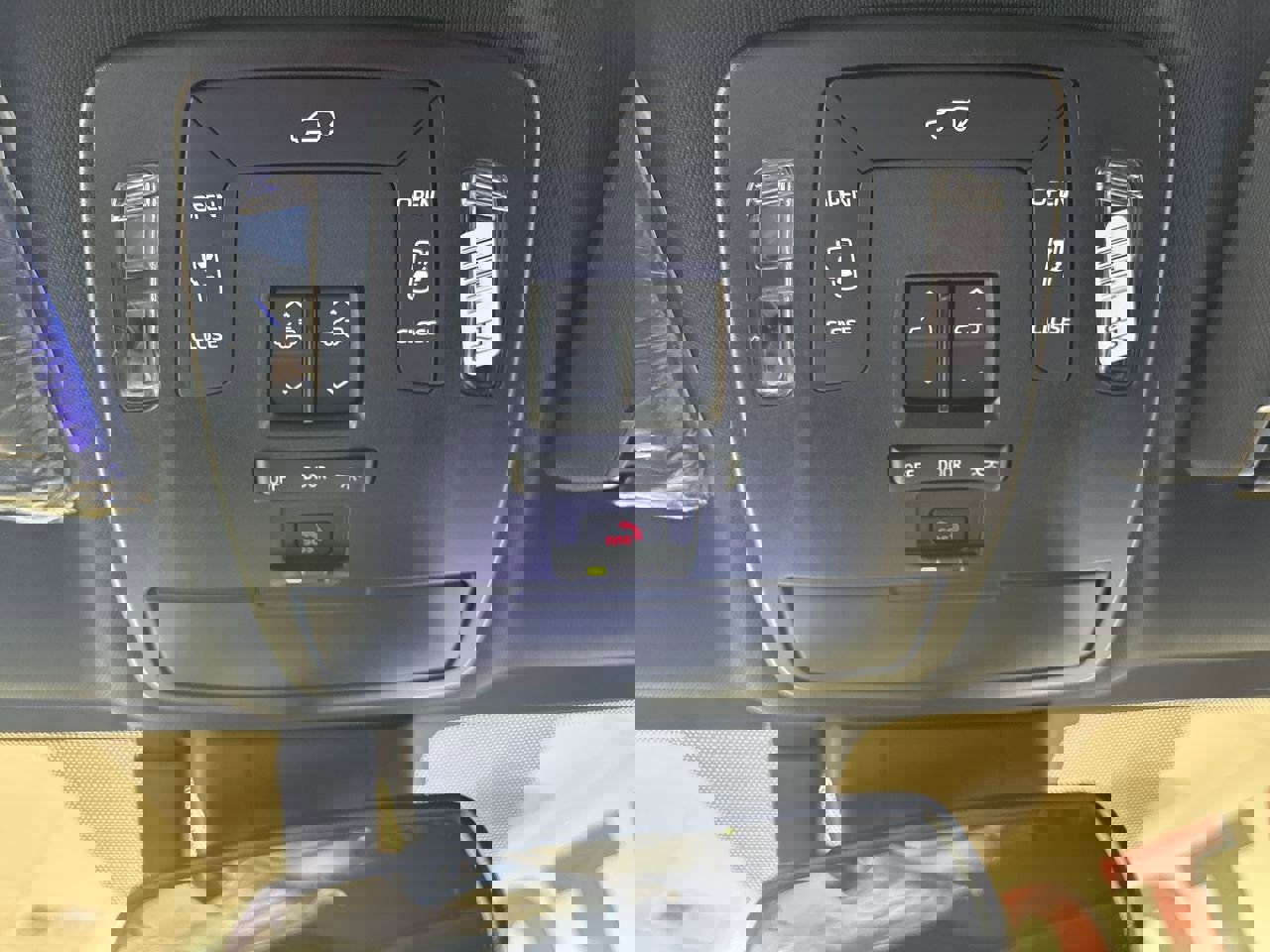 New 2025 Toyota Sienna XSE image 16