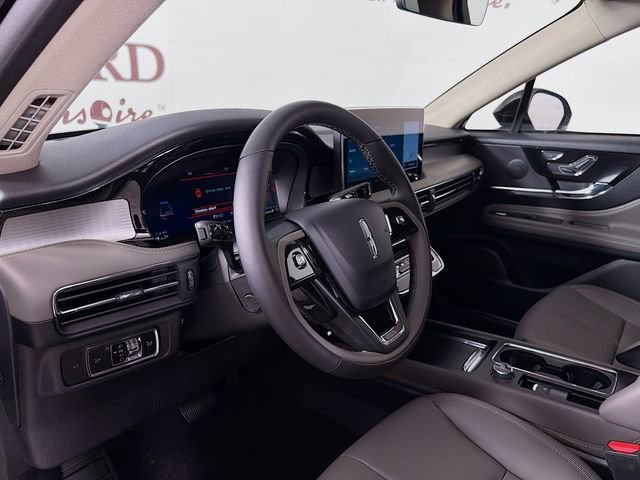 New 2026 Lincoln Corsair Premiere image 9
