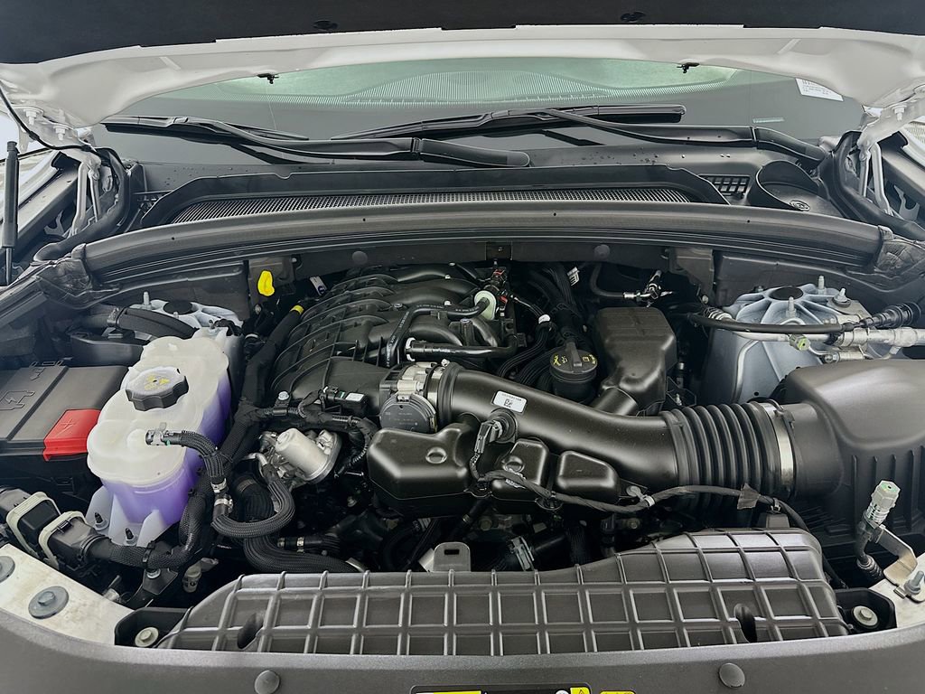 New 2025 Jeep Grand Cherokee Altitude image 17