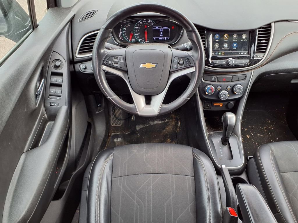 Used 2019 Chevrolet Trax LT w/ Driver Confidence Package FWD image 13