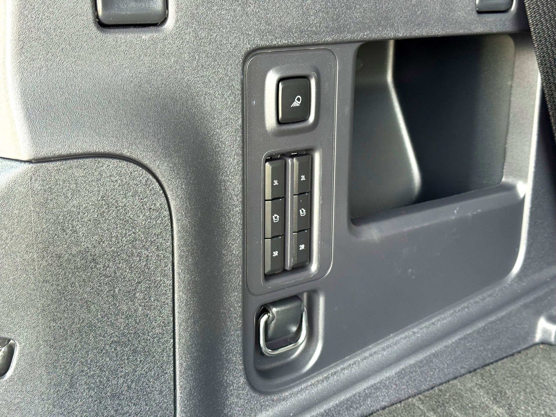 Used 2025 Lincoln Navigator Reserve w/ Jet Appearance Package image 10