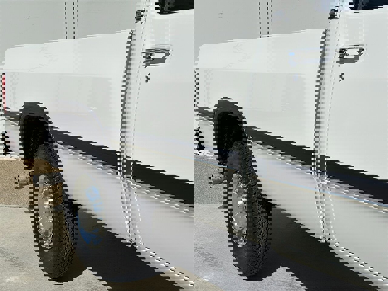 Used 1991 Dodge D/W Truck 250 image 25