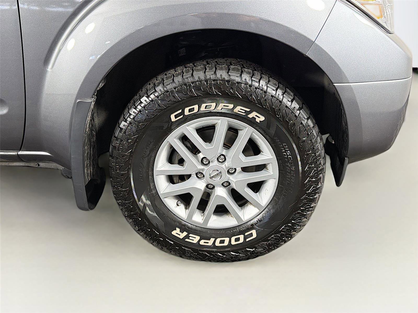 Used 2019 Nissan Frontier SV AWD/4WD image 34