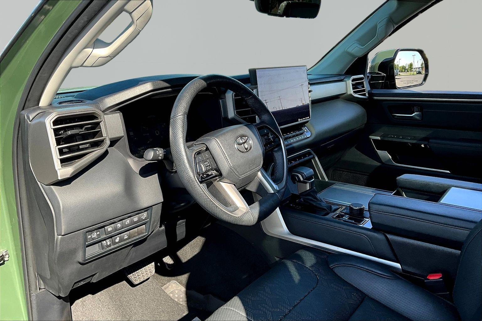 Used 2023 Toyota Sequoia Limited AWD/4WD image 16