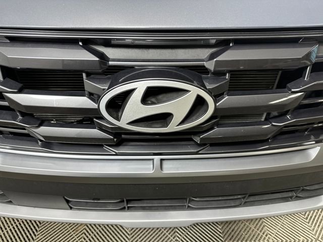 Certified 2025 Hyundai Tucson SE image 37