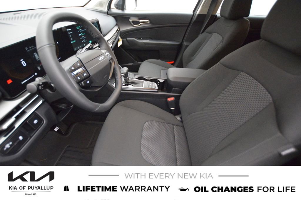 New 2026 Kia Sportage LX image 8