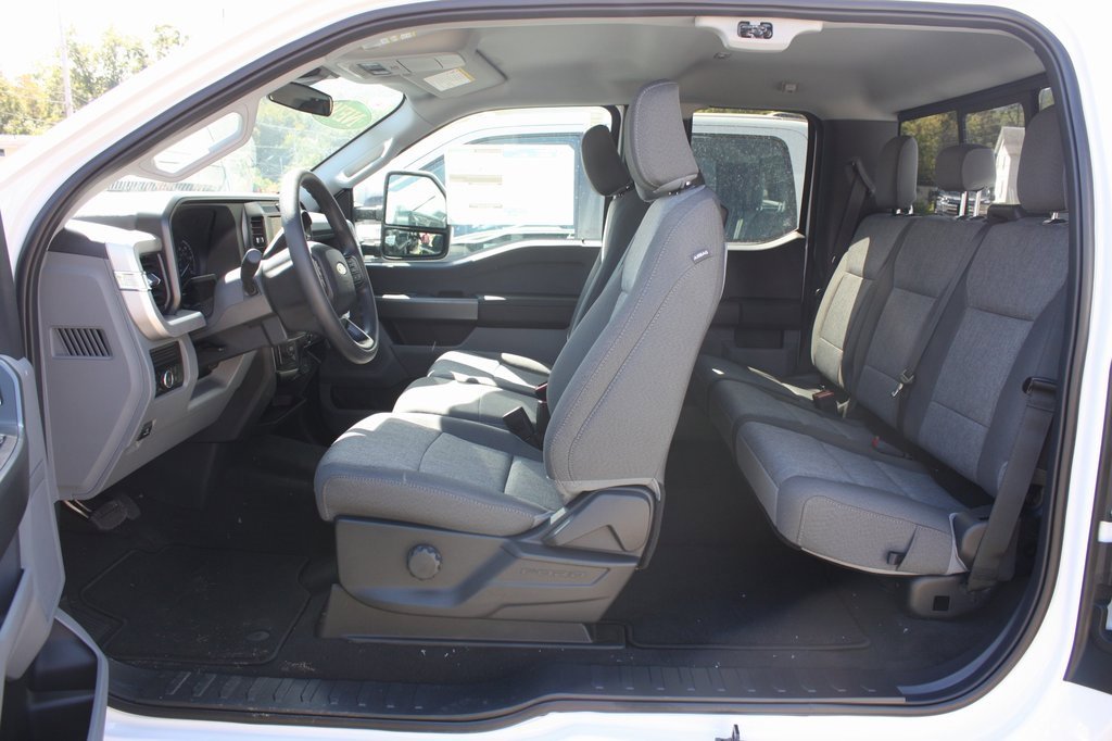 New 2026 Ford F250 XL w/ STX Appearance Package image 9