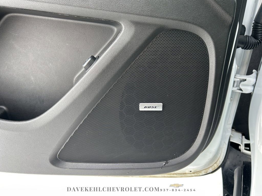 Used 2022 Chevrolet Traverse Premier w/ Redline Edition image 11